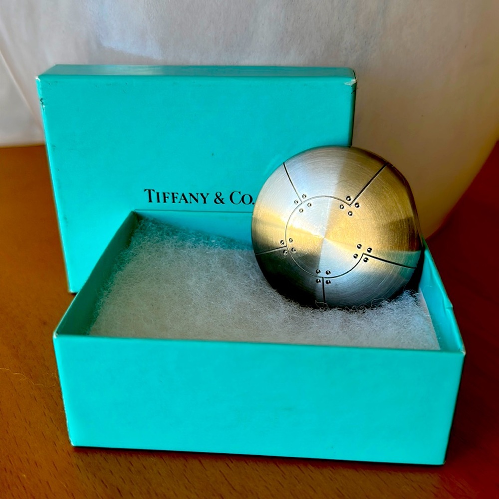 Tiffany & Co Vintage Streamerica Perisphere Trinket Box